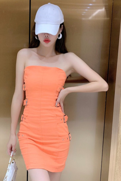 Rochie moderna de dama cu catarame