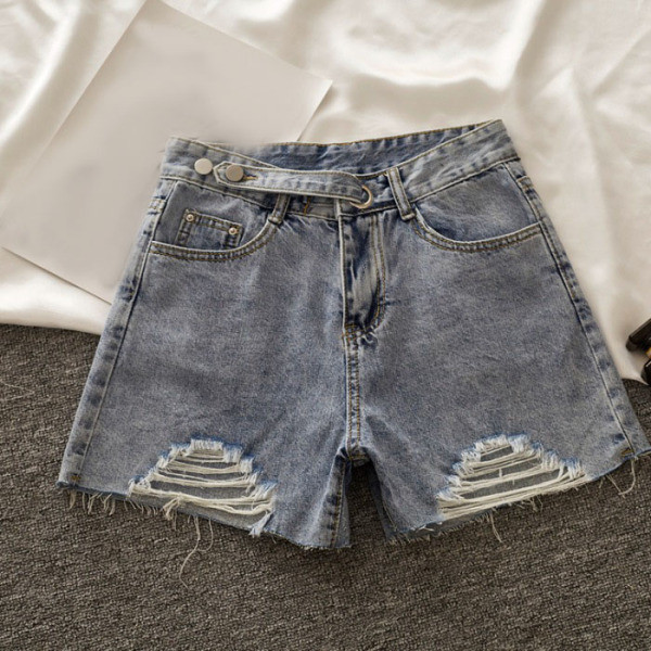 Къси дамски дънкови панталони със скъсани мотиви и регулираща се талия 