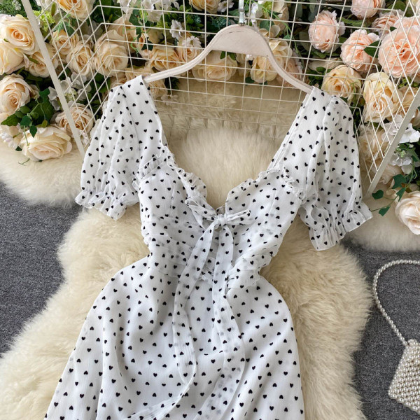 Rochie de dama moderna cu buline cu panglica