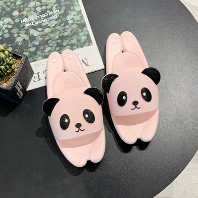 Γυναικείες λαστιχένιες παντόφλες με τρισδιάστατο στοιχείο κατάλληλα για τη παραλία