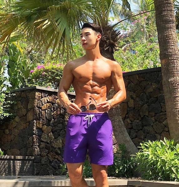 Kiiresti kuivavast kangast elastse vöökohaga meeste rannapüksid