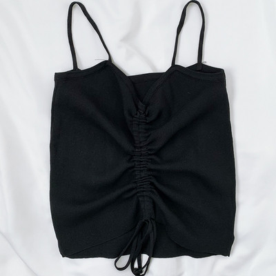 Μοντέρνα γυναικεία μπλούζα με κορδόνια και λαιμόκοψη