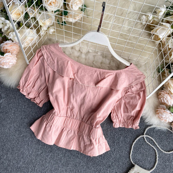 Moodne naiste lühikeste varrukate ja paelaga pluus