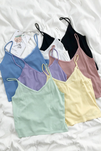 Naiste topp spits-kaelusega ja õhukeste rihmadega