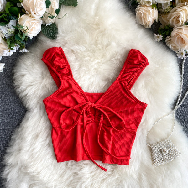 Moodne velvetist trikoo ja lipsudega naiste topp