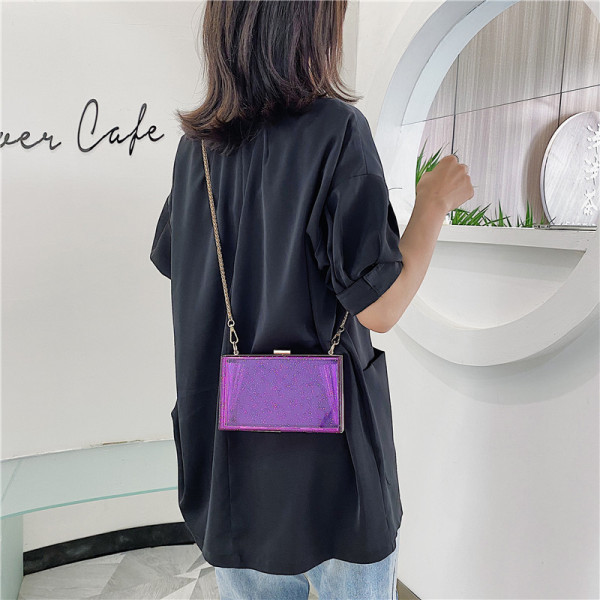 Geanta de dama moderna cu maner lung metalic