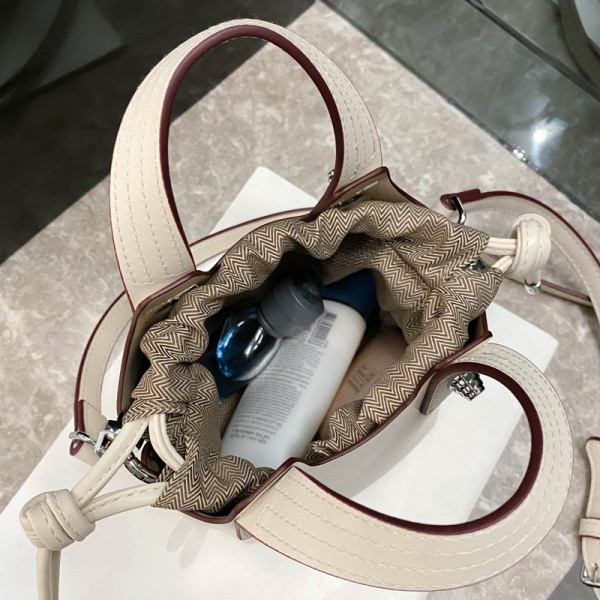 Geanta mini moderna de dama cu cravate din piele ecologica