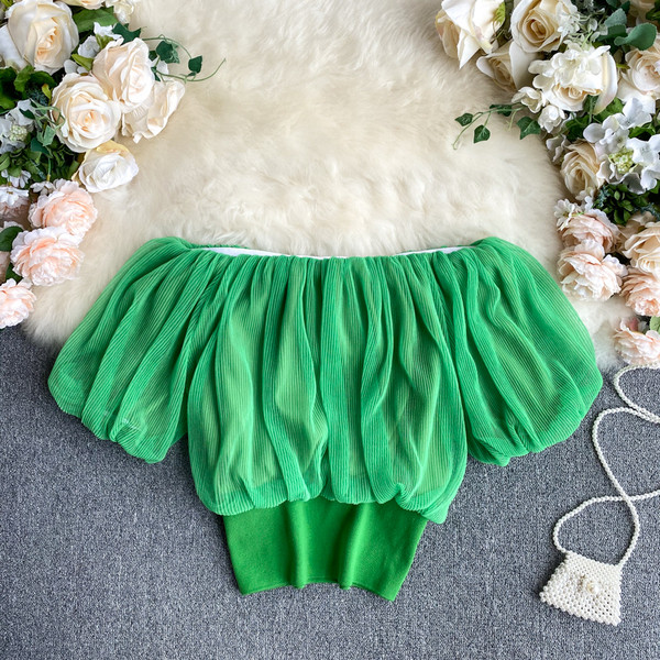 Moodne naiste alandatud varrukatega pluus tülliga