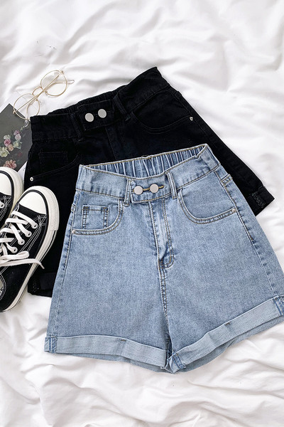 Γυναικείο σορτς τζιν με ελαστική μέση και κουμπιά