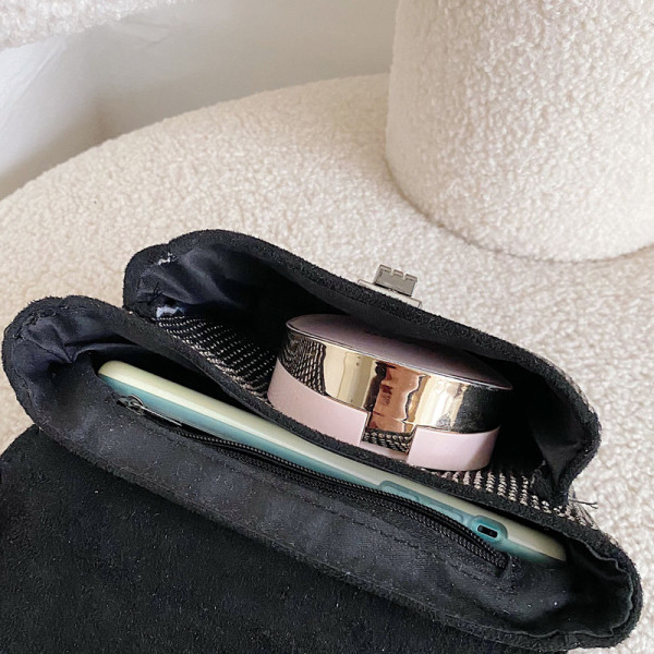 Geantă elegantă de damă, cu mâner metalic lung