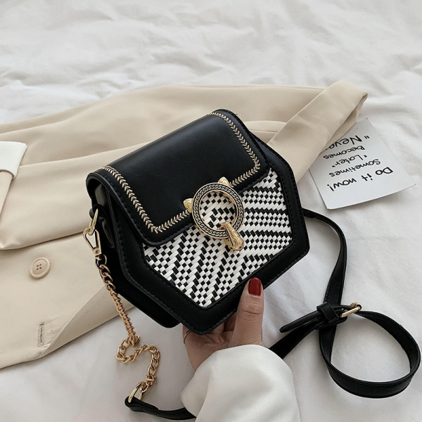 Geanta de dama eleganta din piele ecologica cu catarama