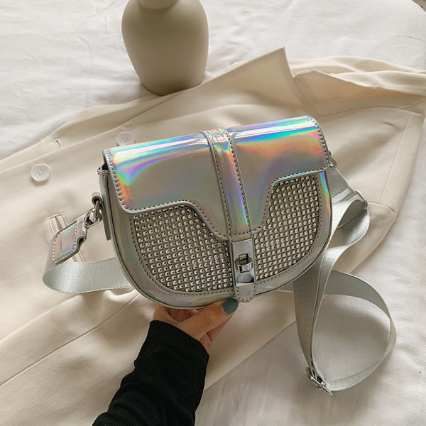 Κομψή γυναικεία τσάντα από οικολογικό δέρμα με μεγάλη λαβή