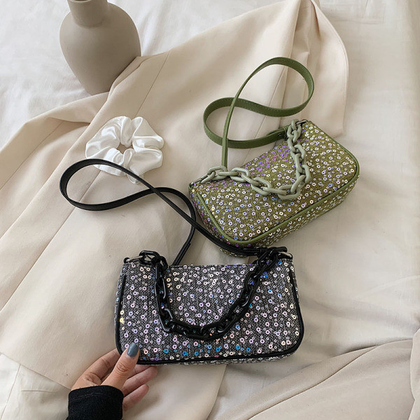 Geanta de dama din piele ecologica la zi cu model floral