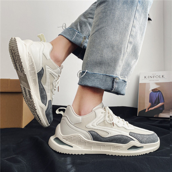 Adidasi moderni pentru barbati cu reflectoare