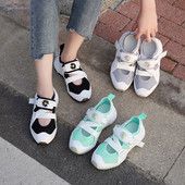 Γυναικεία πάνινα παπούτσια με velcro και χρωματιστά κεντήματα