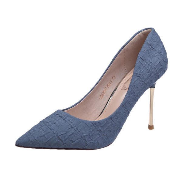 Pantofi de dama stilati model ascutit cu toc auriu