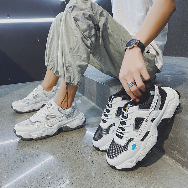 Adidași bărbați din plasă cu talpă înaltă și inscripții