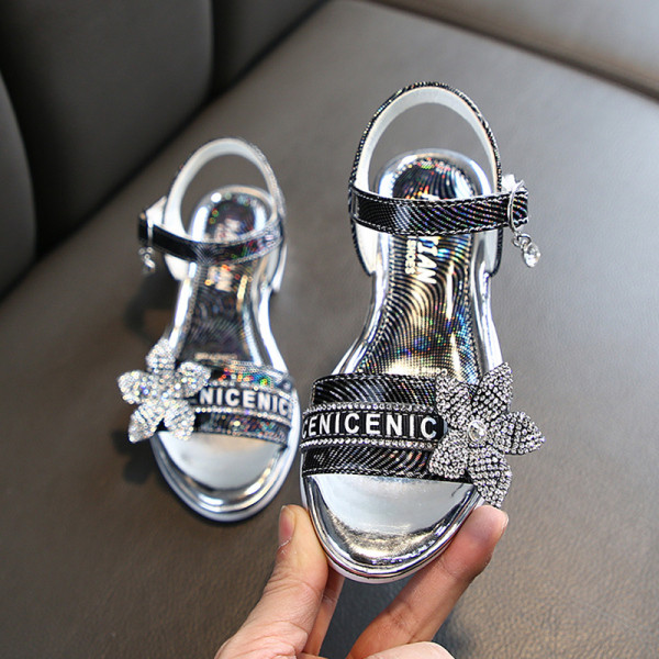 Sandale moderne pentru copii pentru fete cu pietre și cataramă