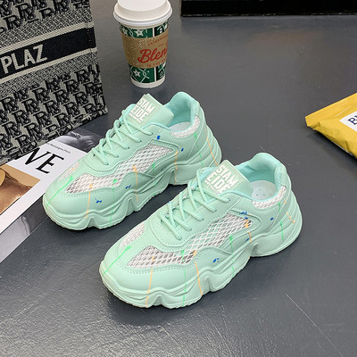 Μοντέρνα γυναικεία αθλιτικά παπούτσια με πλέγμα και ψηλή σόλα