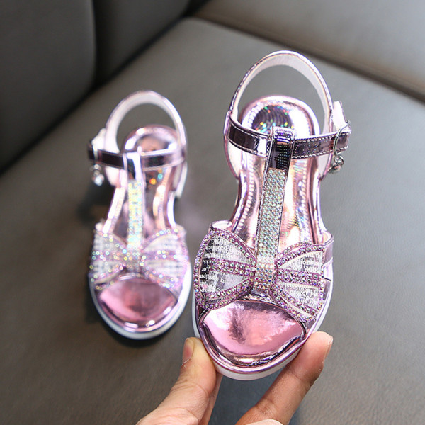 Μοντέρνα παιδικά σανδάλια με διακόσμιση  πέτρες και κορδέλα για κορίτσια