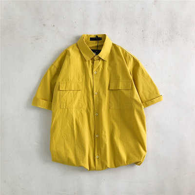 Cămașă pentru bărbați cu mâneci scurte și buzunare