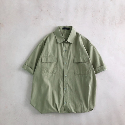 Cămașă pentru bărbați cu mâneci scurte și buzunare