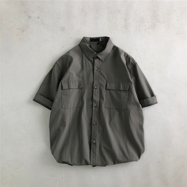 Cămașă pentru bărbați cu mâneci scurte și buzunare