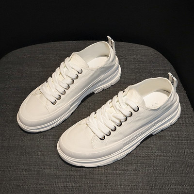 Γυναικεία αθλητικά παπούτσια ια την άνοιξη και το φθινόπωρο