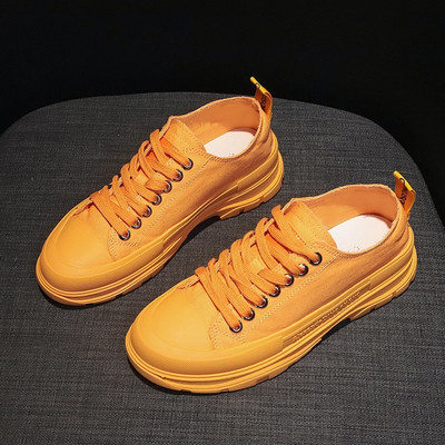 Γυναικεία αθλητικά παπούτσια ια την άνοιξη και το φθινόπωρο