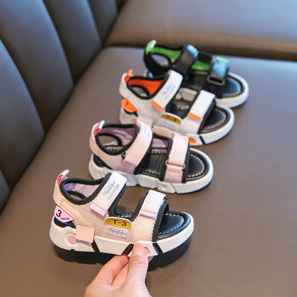 Σπορ και καθημερινά παιδικά σανδάλια για κορίτσια