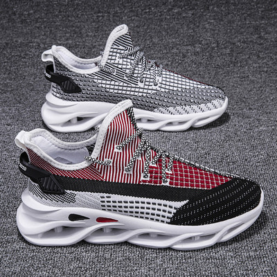 Adidasi sport moderni pentru barbati cu talpa inalta