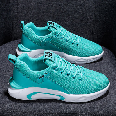 Moodsad paeltega meeste vabaaja tossud