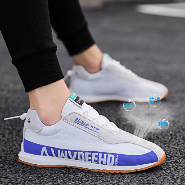 Alkalmi férfi tornacipő felirattal