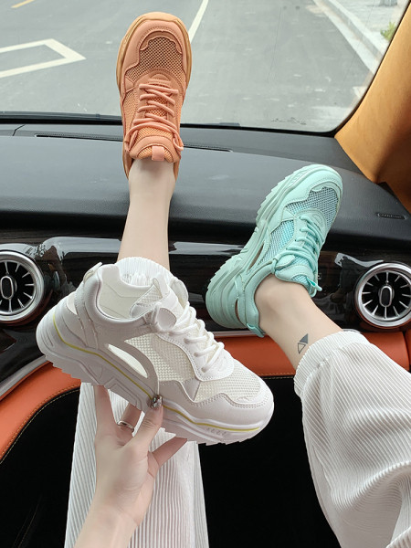 Tavaszi-őszi női tornacipő hálóval