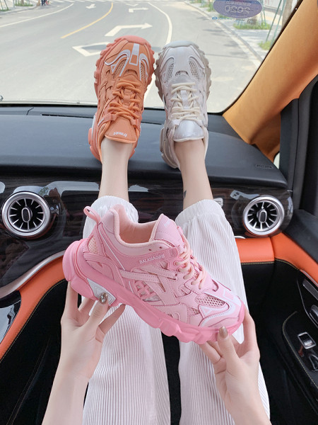 Naiste värviliste paelte ja kareda tallaga tossud