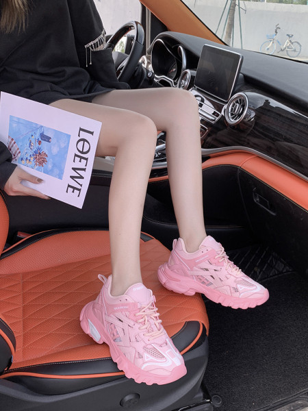 Naiste värviliste paelte ja kareda tallaga tossud