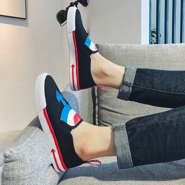 Ανδρικά παπούτσια casual με απλικέ