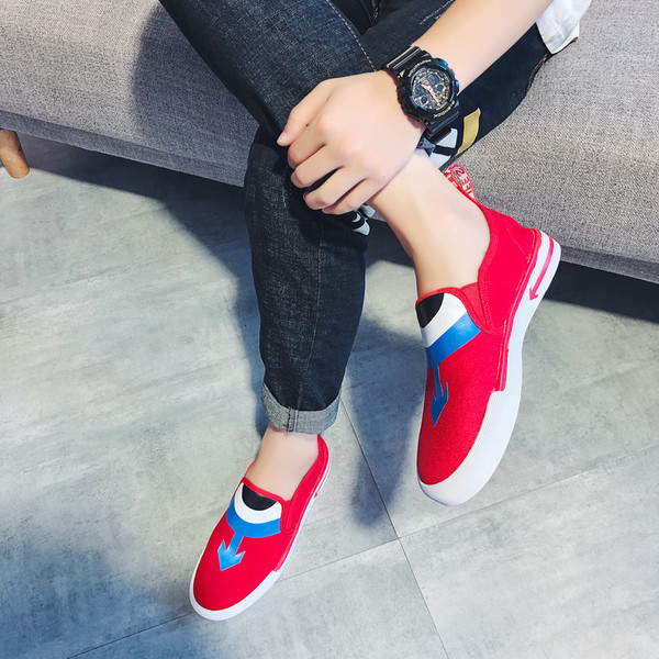 Ανδρικά παπούτσια casual με απλικέ