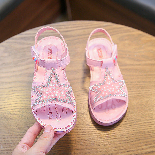 Παιδικά σανδάλια με πέρλες και δικοσμητικές πέτρες για κορίτσια