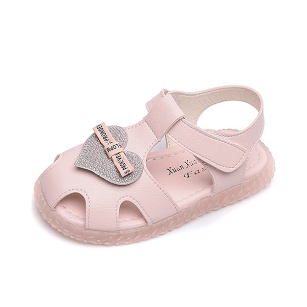 Μοντέρνα παιδικά σανδάλια από οικολογικό δέρμα με τρισδιάστατα στοιχεία για κορίτσια