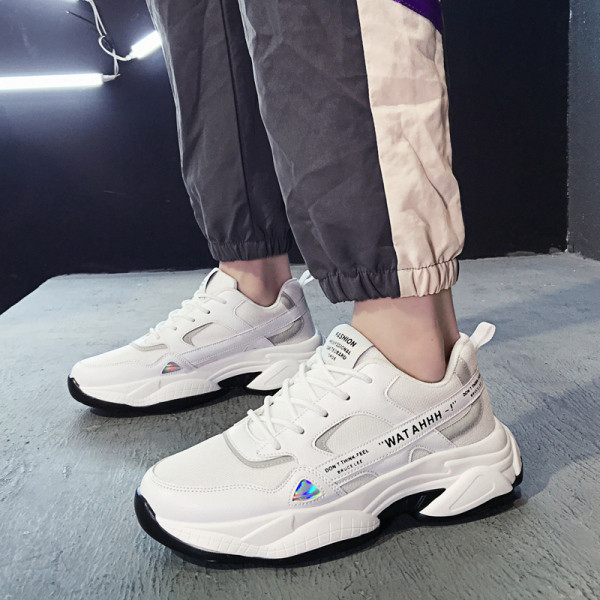 Adidași pentru bărbați cu talpă înaltă și aspră