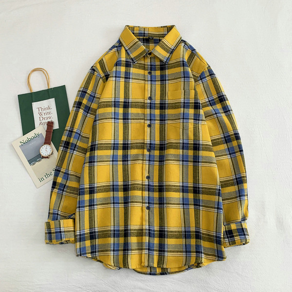 Cămașă pentru bărbați în carouri cu guler clasic și mâneci lungi