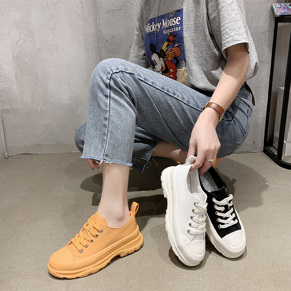 Casual γυναικεία αθλητικά παπούτσια - κλασικό μοντέλο