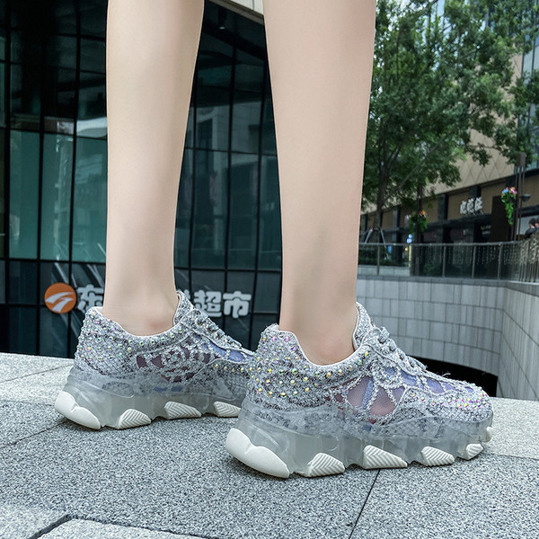 Νέο μοντέλο γυναικεία αθλητικά απούτσια με χρωματιστή σόλα, πλέγμα και πέτρες