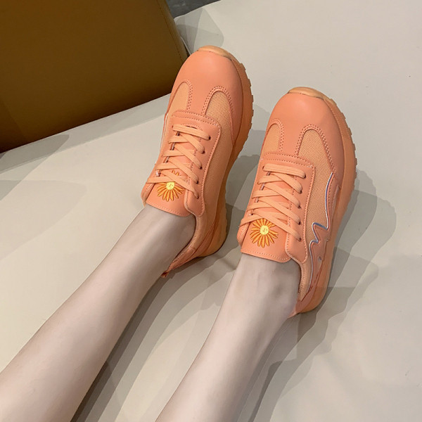 Γυναικεία casual αθλητικά παπούτσια με κέντημα -λουλούδι 