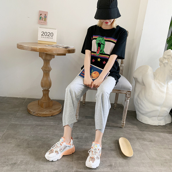 Tenisi dama bicolore cu broderie si efect holografic