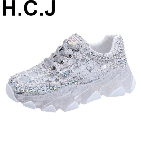 Moodsad naiste tossud valge ja rohelise tallaga