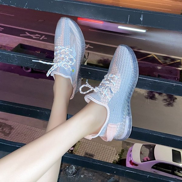 Tenisi casual dama cu talpa de cauciuc si broderie