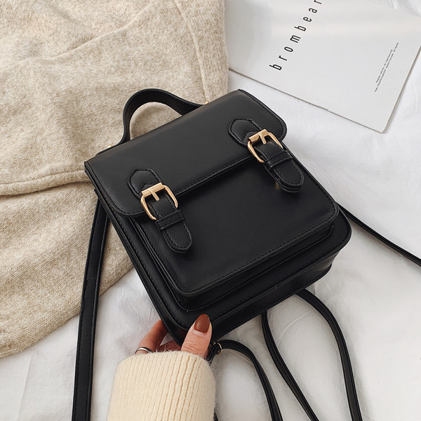 Rucsac casual dama din piele ecologica cu catarame metalice