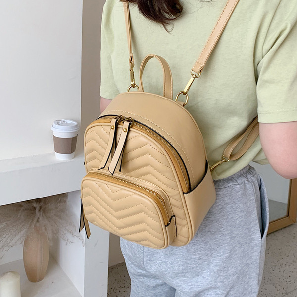 Rucsac mic de damă de zi cu zi din piele ecologică cu buzunar frontal